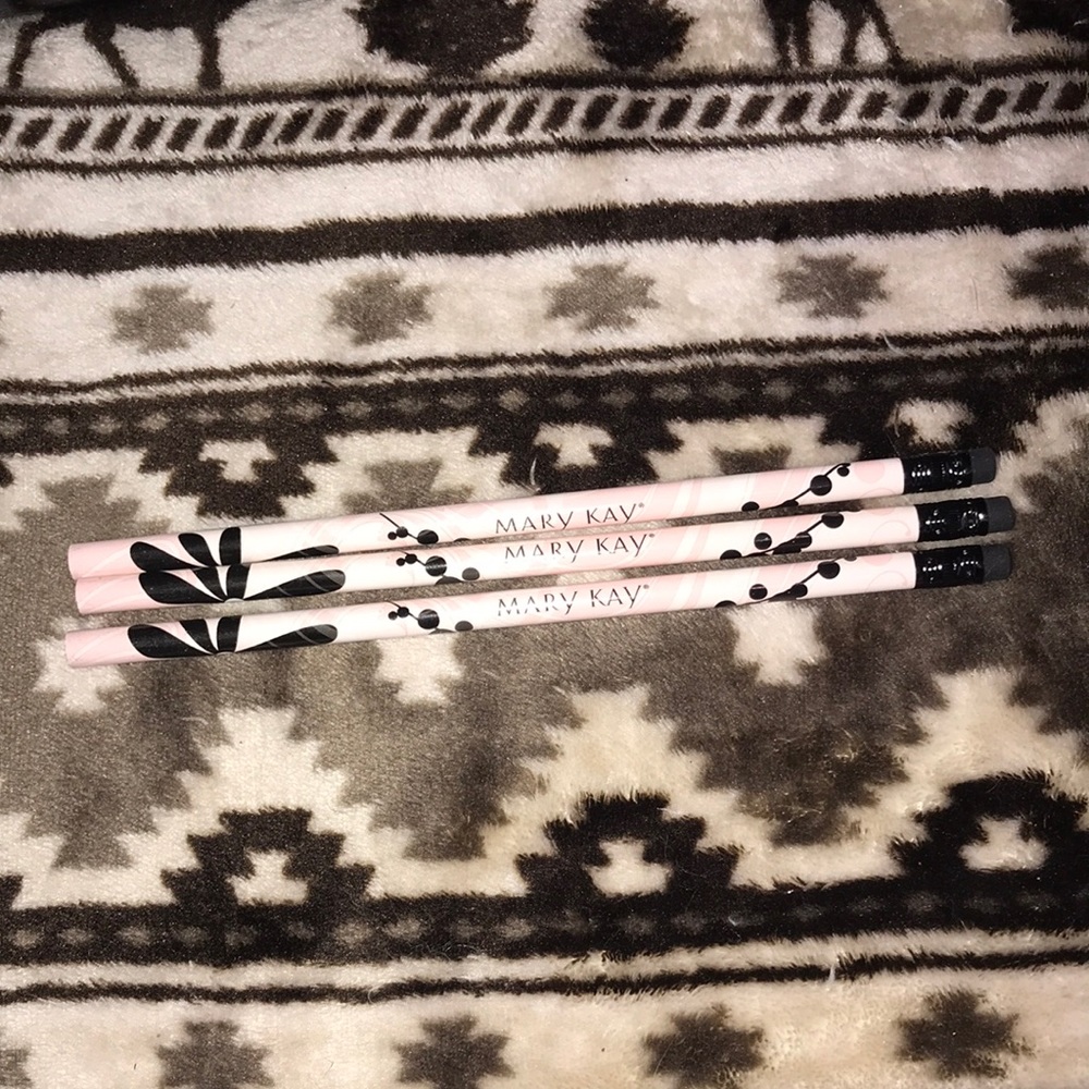 Mary Kay lead pencil Pink & black Rare Unsharpened New
